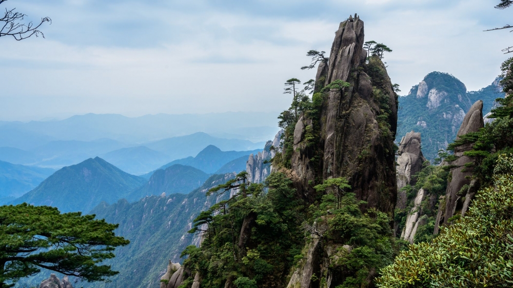 点击大图看下一张：江西三清山优美风景图片