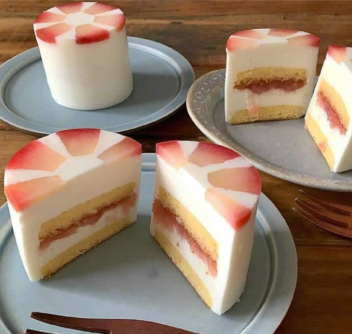 点击大图看下一张：今日份的下午茶蛋糕