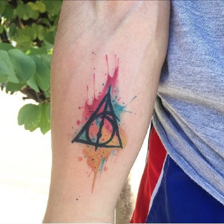 点击大图看下一张：小臂水彩纹身 胳膊小手臂上漂亮的9款水彩纹身作品