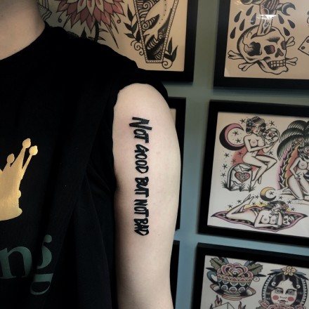 点击大图看下一张：吉林纹身 吉林纹身记号刺青的一组小字母作品