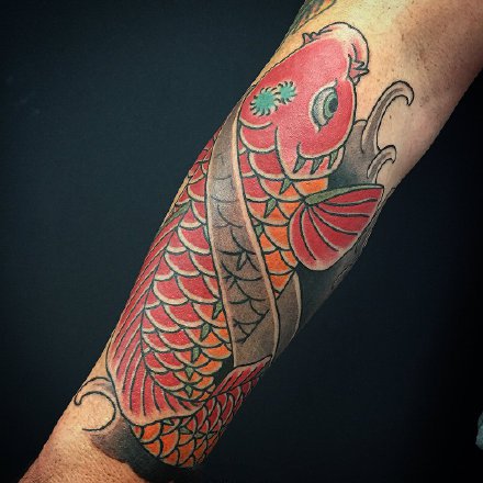 点击大图看下一张：老传统鲤鱼纹身 9款鲤鱼主题的老传统纹身作品