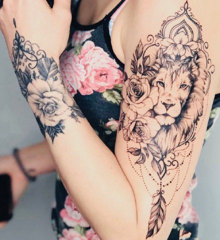 点击大图看下一张：女生素花纹身 18款女神性感的素花元素纹身作品图案