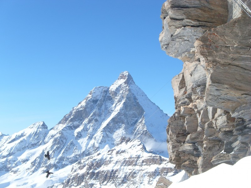 点击大图看下一张：瑞士马特宏峰雪山自然风景图片
