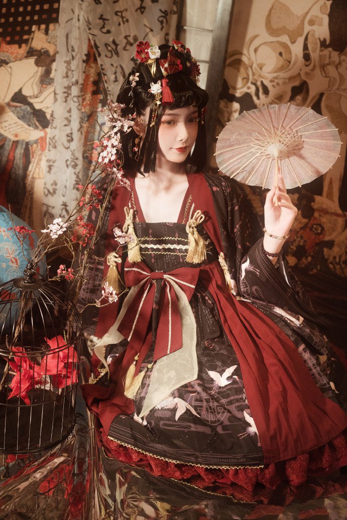 点击大图看下一张：一组cos可爱的日式萝莉图片