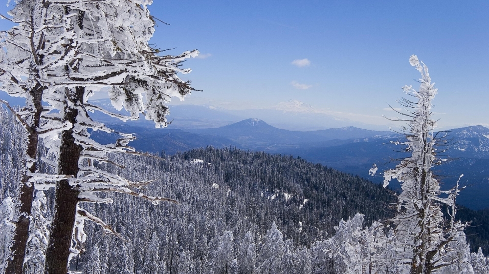 点击大图看下一张：精选大自然唯美雪景图片桌面壁纸