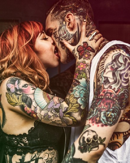 点击大图看下一张：一组国外纹身夫妻的图片赏析