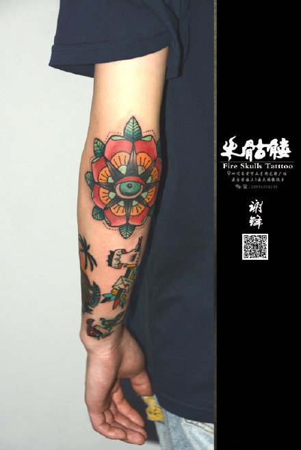 点击大图看下一张：自贡纹身 四川自贡火骷髅刺青的9款纹身店作品