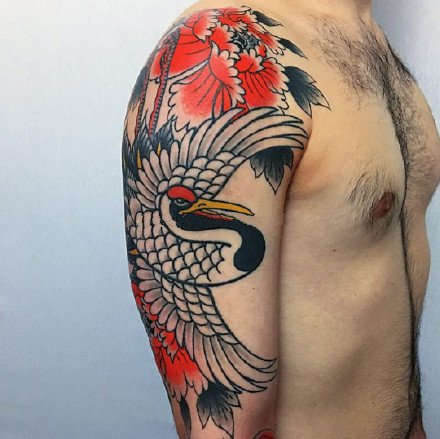 点击大图看下一张：仙鹤纹身图案-日式老传统仙鹤纹身图片
