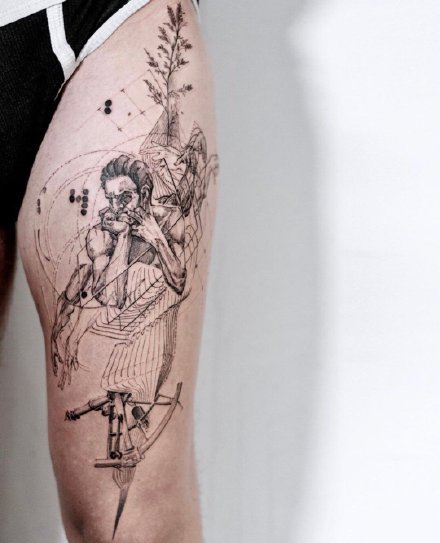 点击大图看下一张：手臂凌乱线条的9款创意纹身作品