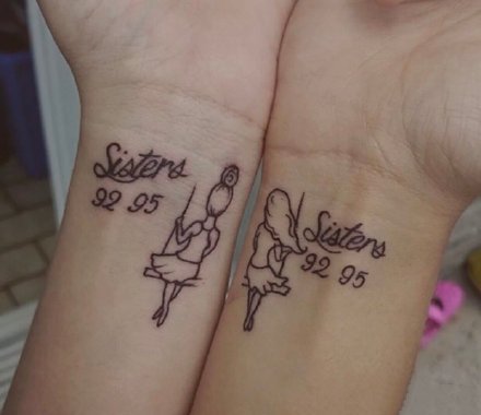 点击大图看下一张：闺蜜纹身 24款适合闺蜜姐妹的小纹身作品