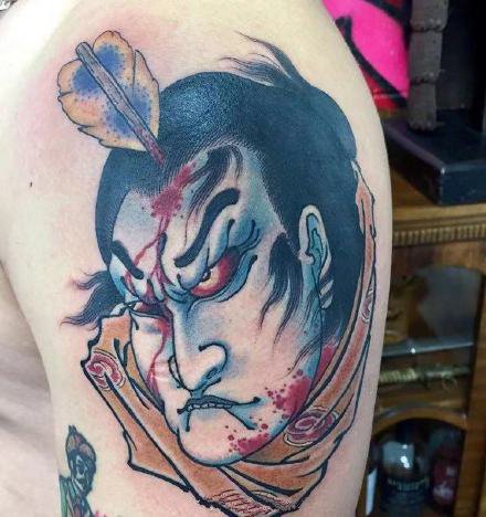 点击大图看下一张：日式生首的9款纹身作品图片
