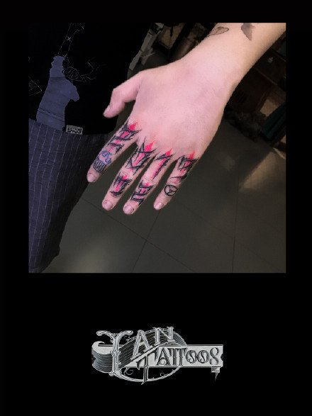 点击大图看下一张：太原纹身 山西太原颜刺青的几款纹身店作品