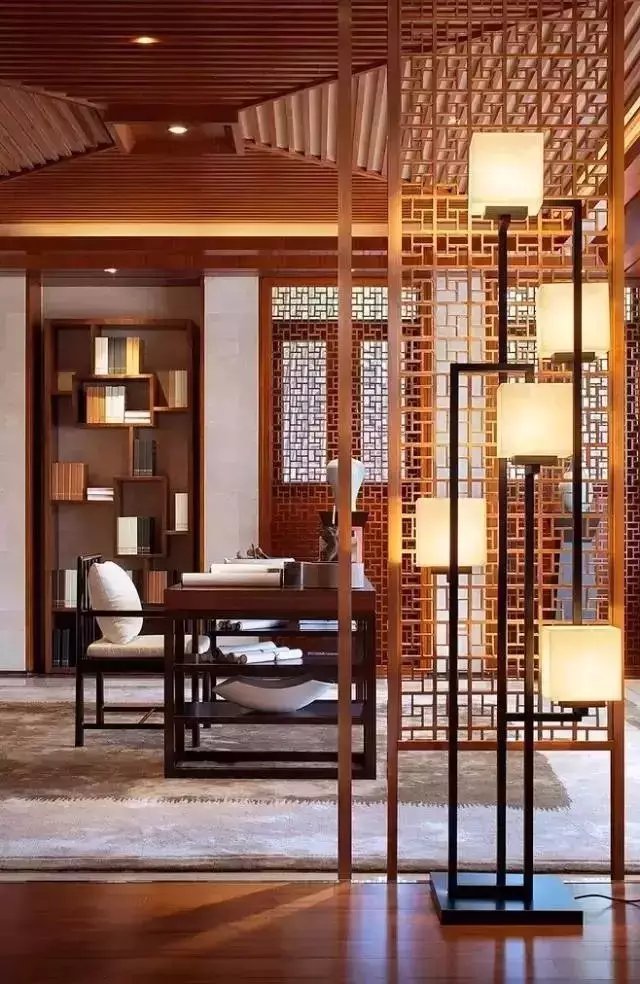点击大图看下一张：新中式书房，一个自己的世界