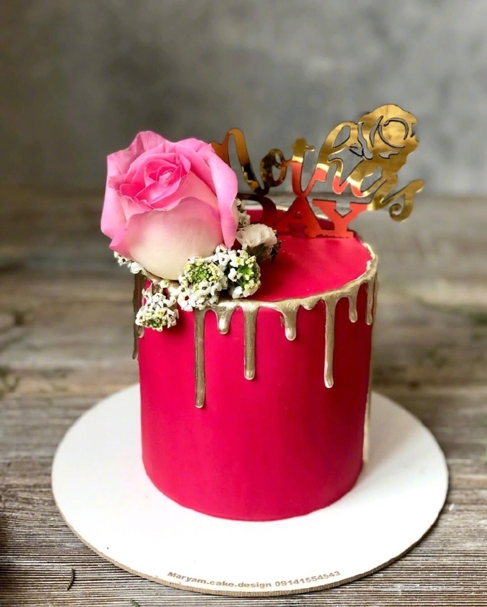 点击大图看下一张：当鲜花和蛋糕结合，超美的