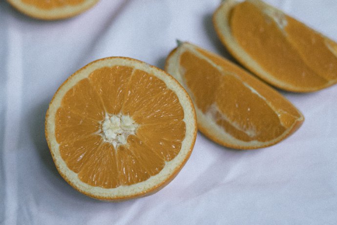 点击大图看下一张：一组超甜的橙子图片欣赏