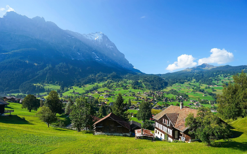 点击大图看下一张：瑞士的格林德瓦尔自然风光