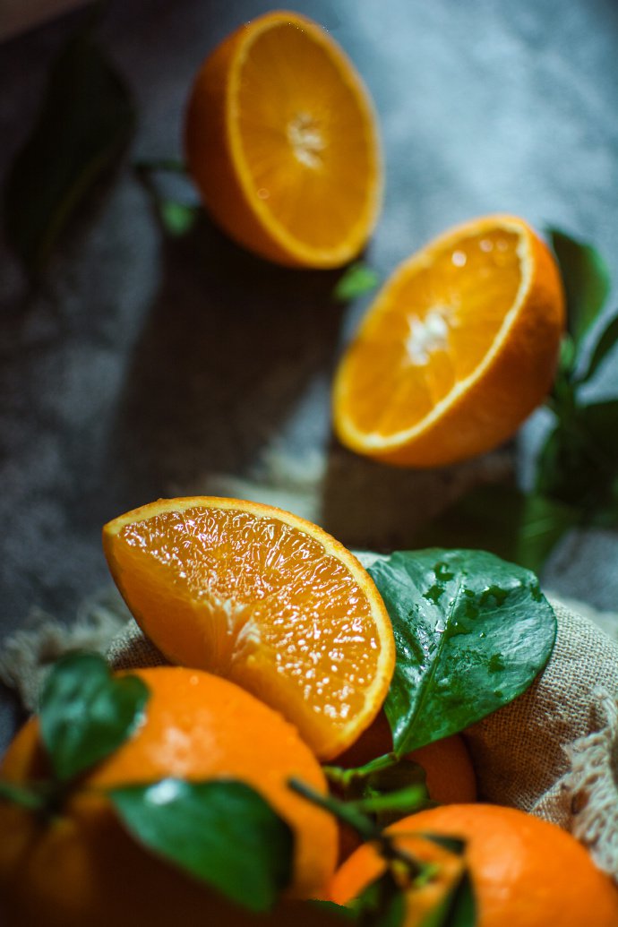 点击大图看下一张：一组水分特别足的果冻橙