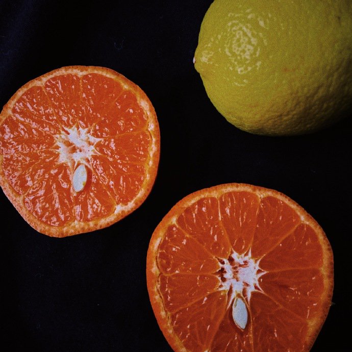 点击大图看下一张：一组清凉爽口的橘子图片