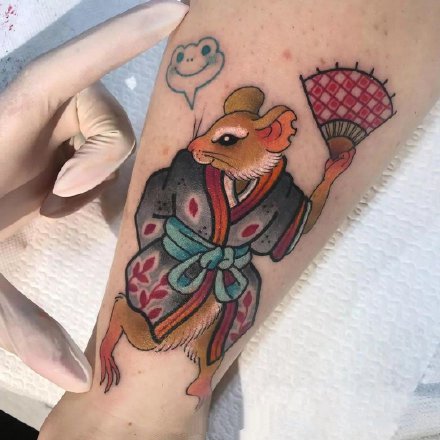 点击大图看下一张：子鼠纹身：传统日式的老鼠纹身作品欣赏