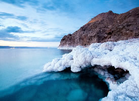 死海和盐湖的奇妙美景图片