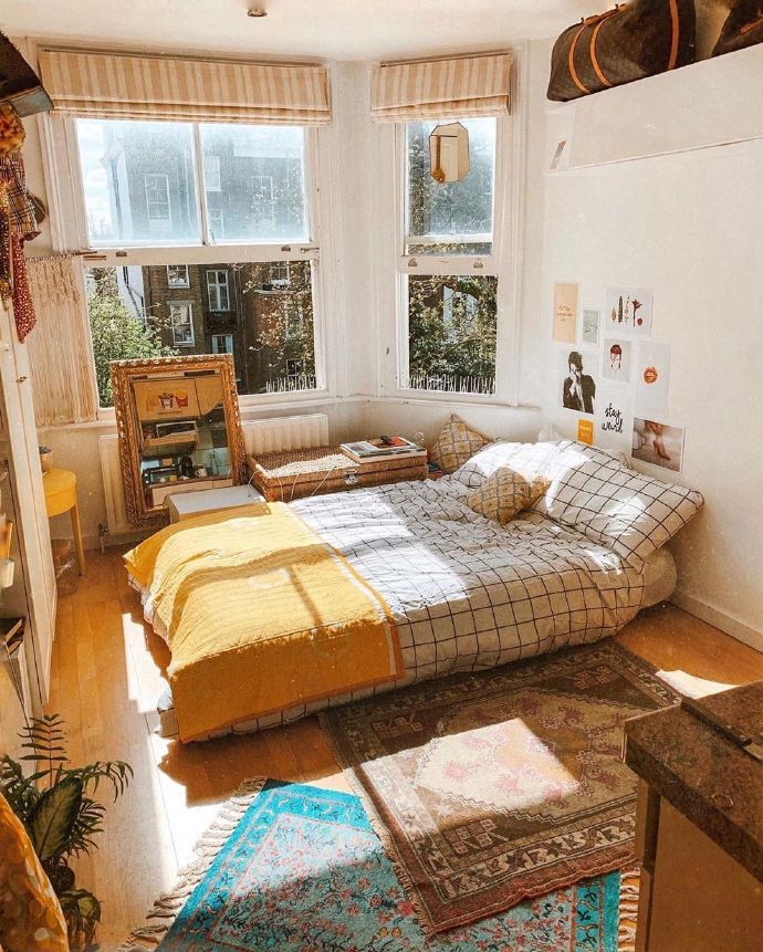 点击大图看下一张：超温馨的卧室装饰，参考一下