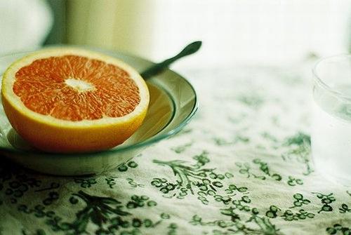 点击大图看下一张：一组橘子唯美意境图片欣赏
