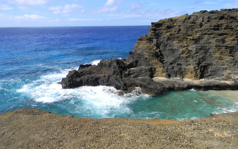 点击大图看下一张：夏威夷唯美大海风景桌面壁纸