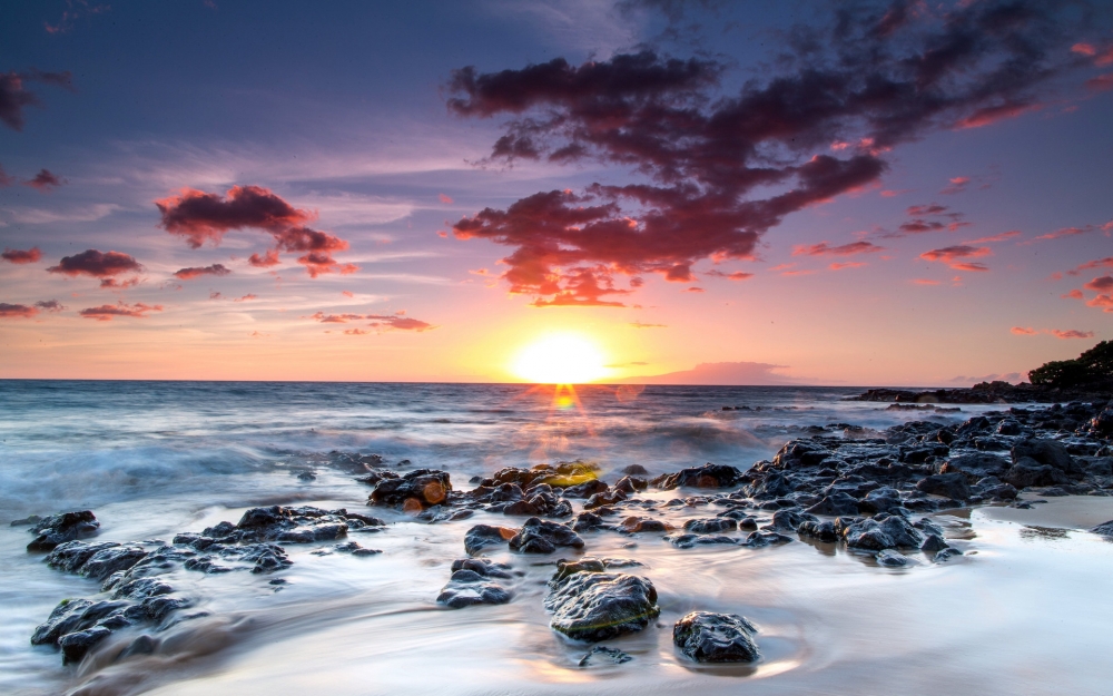 点击大图看下一张：迷人夕阳海边景色壁纸图片