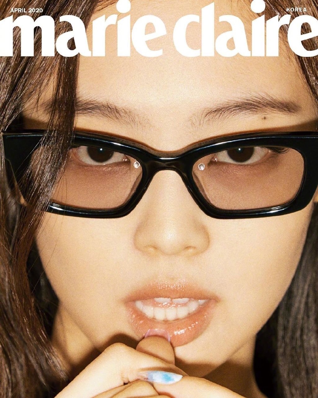 点击大图看下一张：Jennie时尚杂志封面写真图片