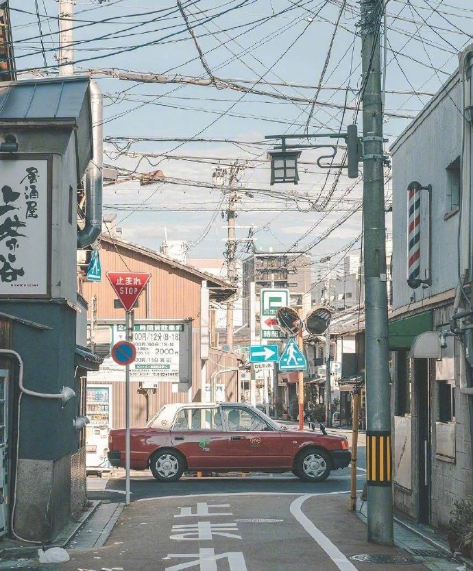 点击大图看下一张：日本京都的夏日街头