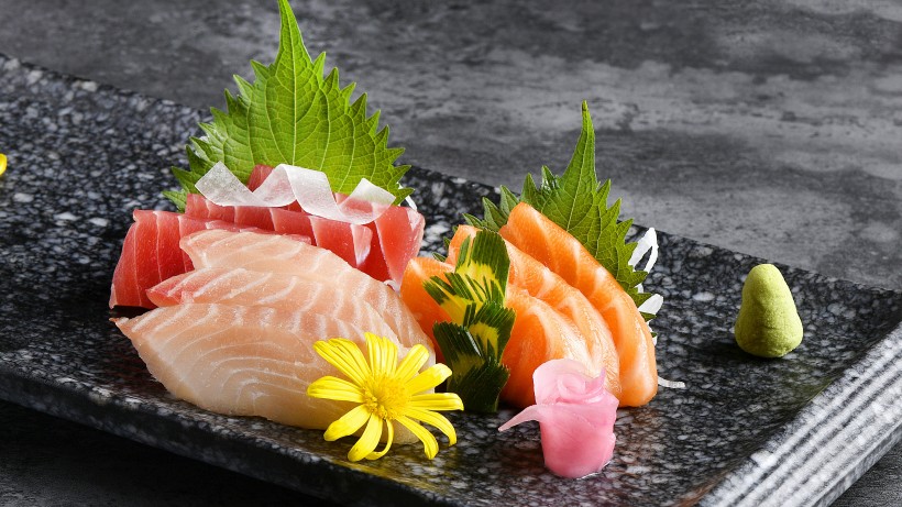 点击大图看下一张：美味新鲜的三文鱼图片