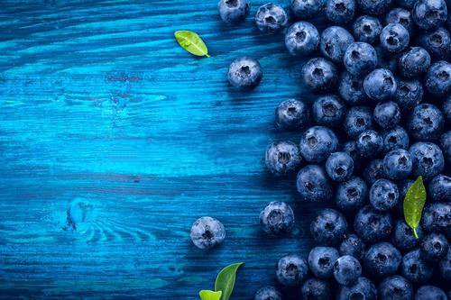 点击大图看下一张：一组味道极美的蓝莓图片