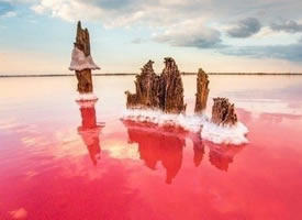 乌克兰克里木半岛美丽迷人的盐湖