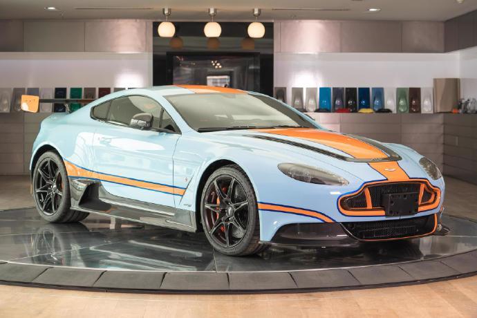 点击大图看下一张：Aston Martin GT12 ​​​​ 外形很经典，帅气满分