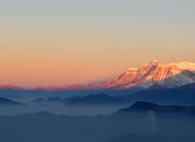雄伟的喜马拉雅山脉高清桌面壁纸