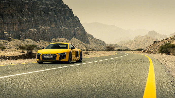 点击大图看下一张：Audi R8，钢铁侠既视感