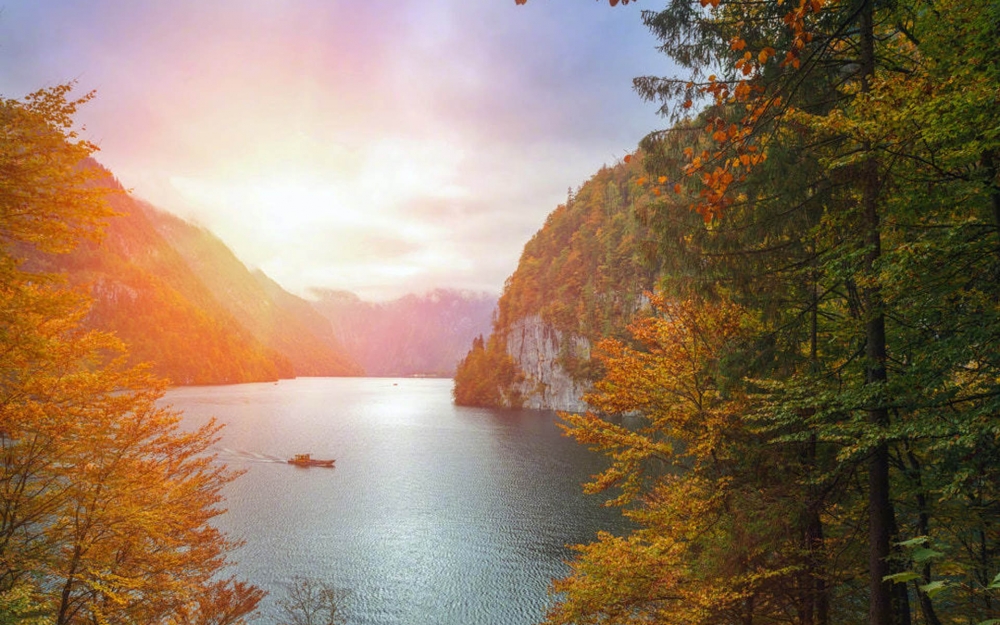 点击大图看下一张：国王湖唯美景观图片桌面壁纸