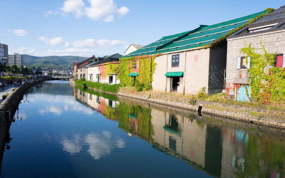 点击大图看下一张：小樽运河自然风光桌面壁纸