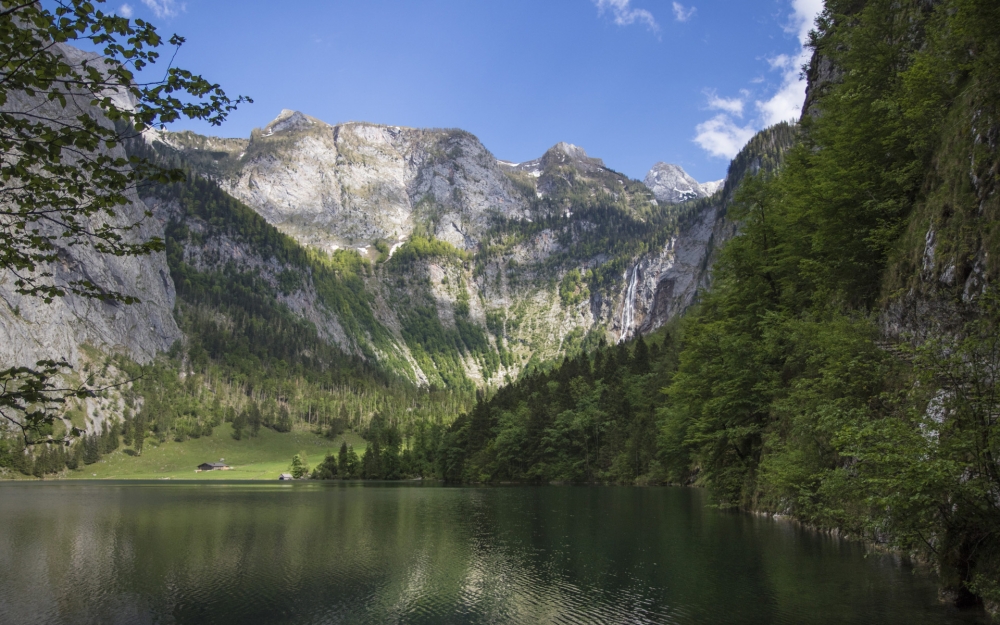 点击大图看下一张：德国巴伐利亚自然风景桌面壁纸