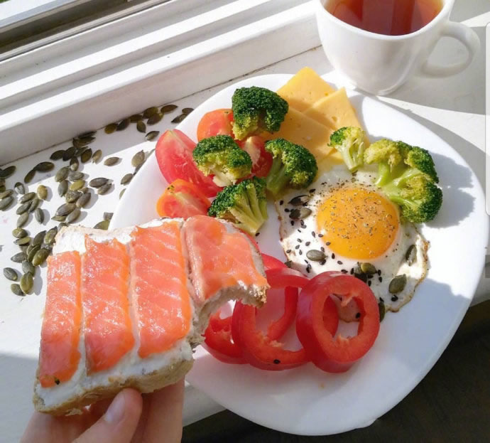 点击大图看下一张：一组DIY营养早餐图片