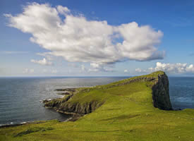 苏格兰天空岛清新风景桌面壁纸