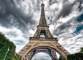 法国埃菲尔铁塔风景图片