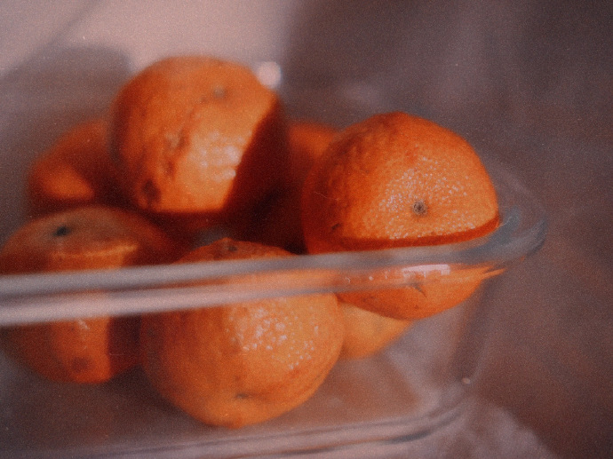 点击大图看下一张：想把橘子的甜味，分享给你们