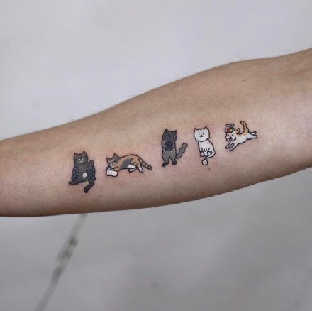 点击大图看下一张：一组很可爱的小猫咪纹身图案
