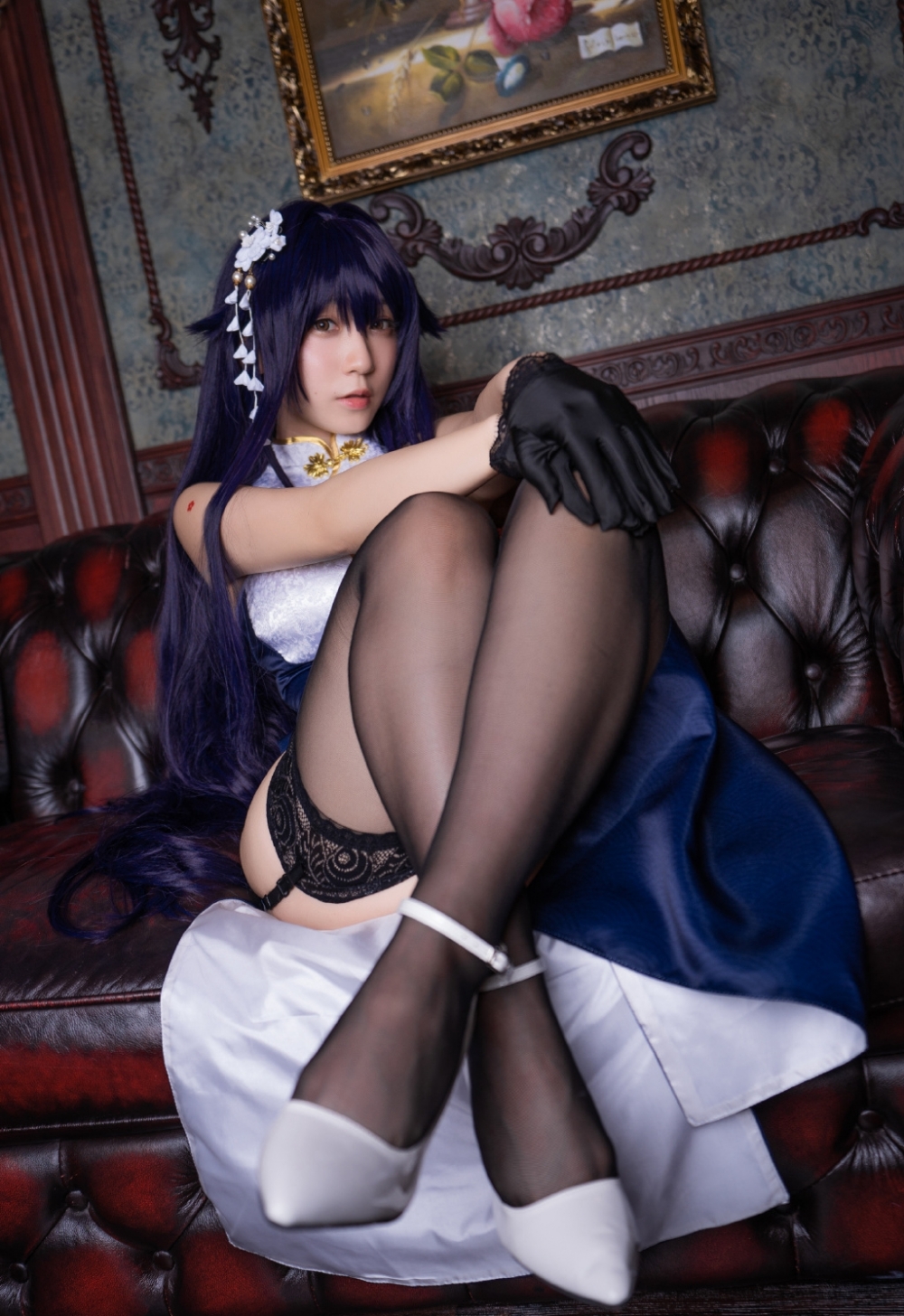 点击大图看下一张：性感cosplay美女黑丝美腿写真图片
