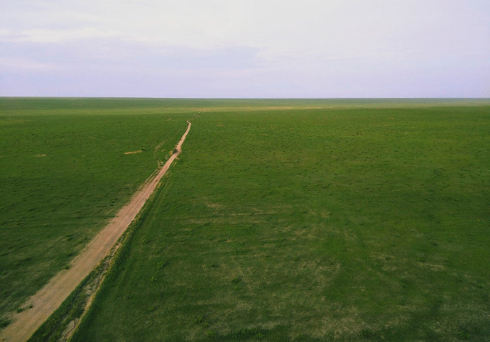 点击大图看下一张：科尔沁大草原，内蒙古九大草原之一