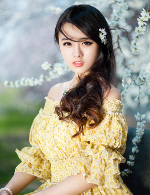 点击大图看下一张：有着不一样的时尚感和个性的韩式女生烫发图片