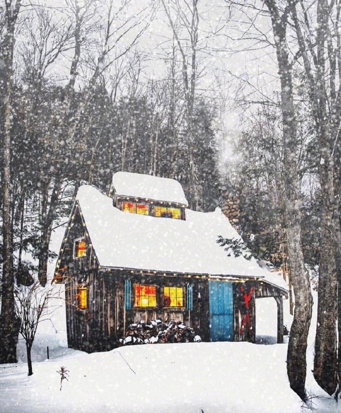 点击大图看下一张：雪中木屋，严寒中让人顿生暖意