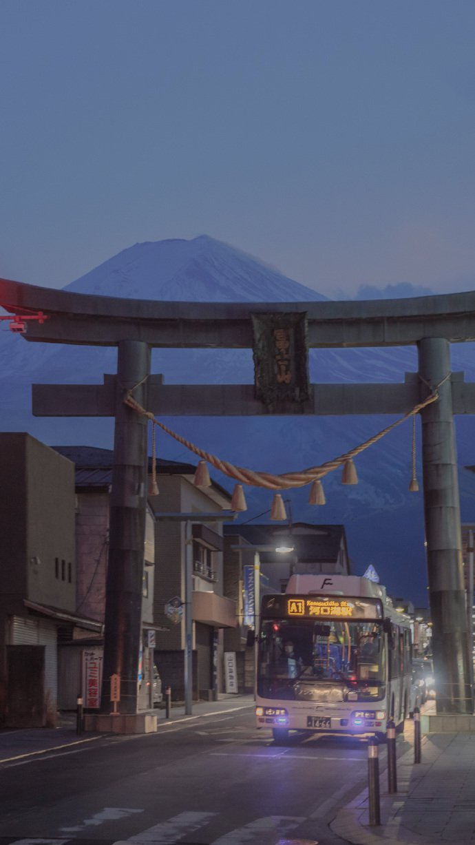 点击大图看下一张：凭爱意，将富士山占为私有