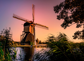 荷兰风车建筑风景图片桌面壁纸